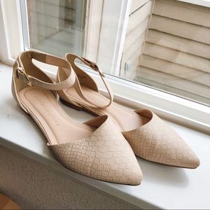 Pinky-Beige Pointed Toe Flats